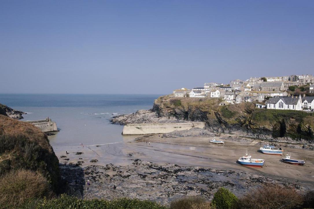 Spacious Home Sleeps 6 Short Walk To Port Isaac Village & Stunning Views 외부 사진